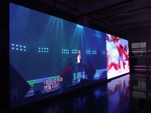 Good price L'esposizione di LED professionale SMD1515 1R1G1B ultra sottile 32x16 ha condotto lo schermo in linea